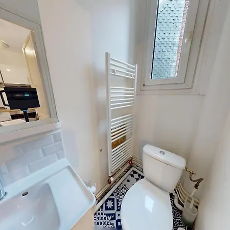 F3- Rue Amiral Courbet 아파트